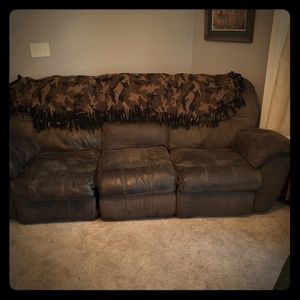 Recliner couch